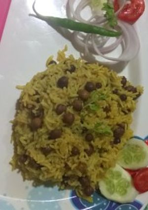 A picture of Black Chana pulao.