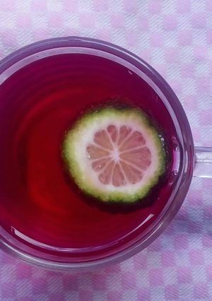 A picture of Lemon beetroot tea.