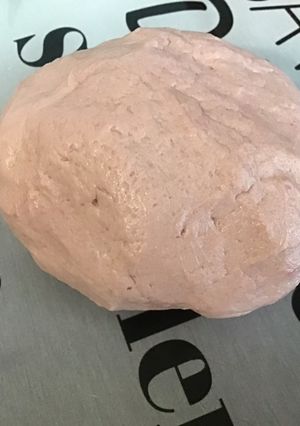 Une photo de Pâte brisée rose épeautre et groseilles