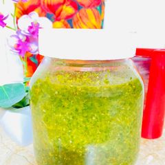 A picture of Green Chutney.