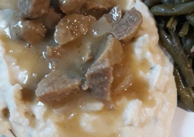 Mashed Potatoes and Meatball Sauce