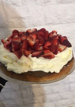 Una foto de Torta de frutilla fácil