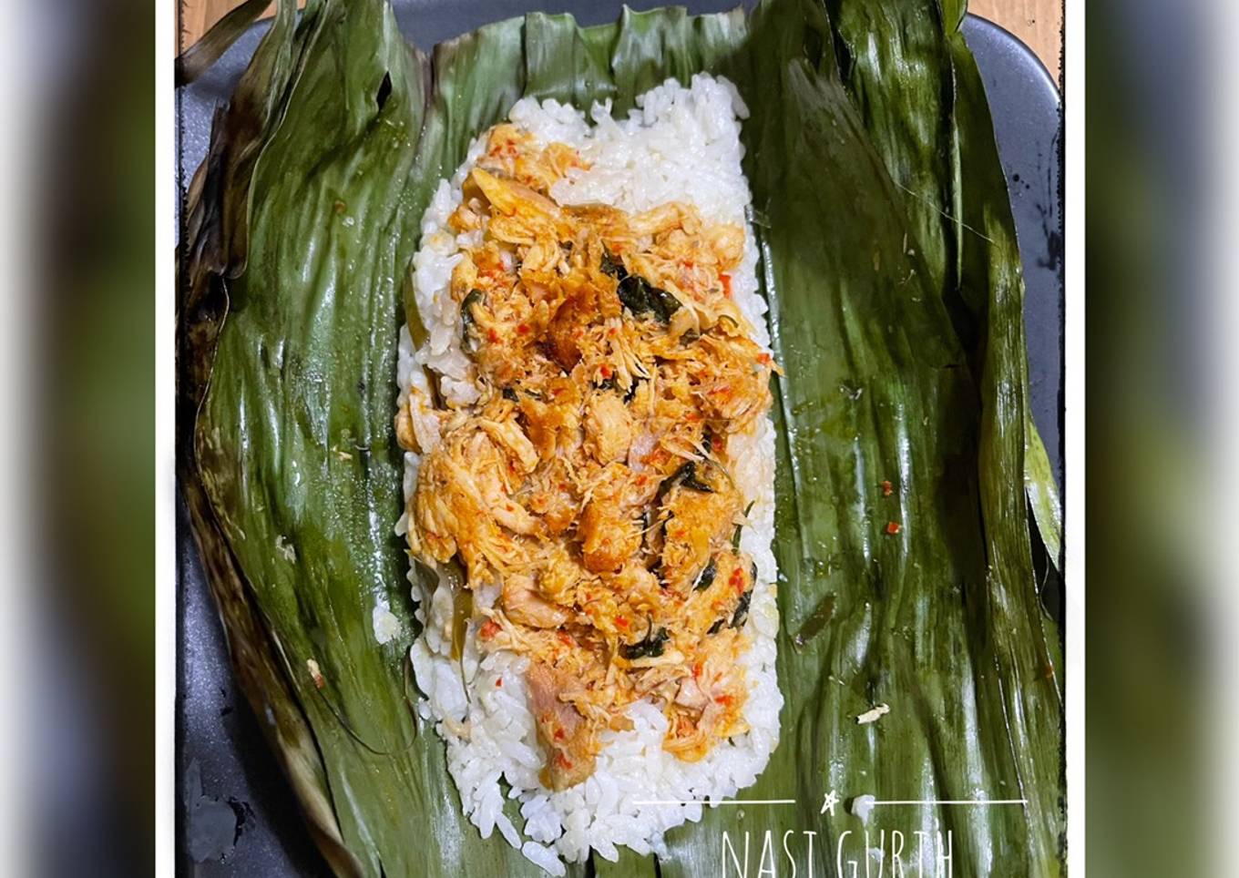 Nasi Gurih Bakar + Ayam Suwir