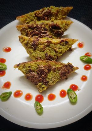 A picture of Green Moong Dal Sandwich.