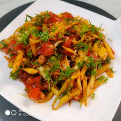 A picture of Thai Raw mango Salad.