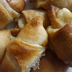 A picture of Savoury Crescents Rolls.