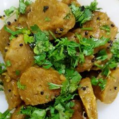 A picture of Gujarati Snack Dudhi na Muthai (Bottle Gourd Muthai).