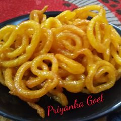 A picture of Rava Instant Jalebi.
