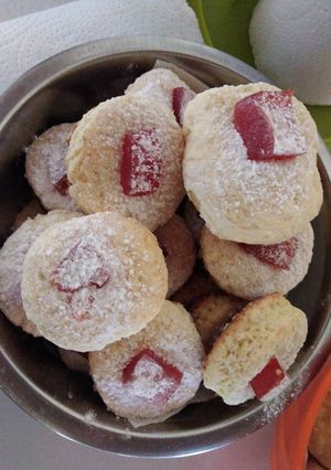 Una foto de Scones dulces c membrillo