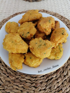 Una foto de Buñuelos de bacalao
