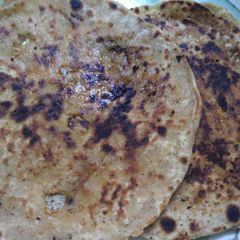 A picture of Stuff paneer parantha.