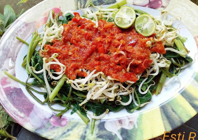 Cara Gampang Membuat 🍃Plecing Kangkung Khas Lombok, Menggugah Selera