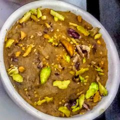 A picture of Wheat flour halwa.