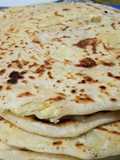 خبز محشي بطاطا