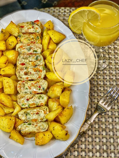 A picture of Grilled potatoes and rolled omelette.