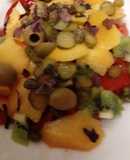 Ensalada con kiwi y melocotón