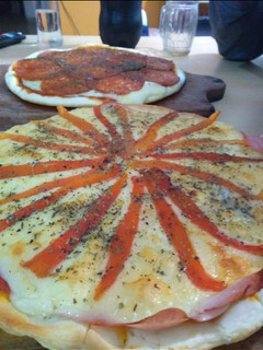Una foto de Pizza casera