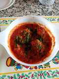 Albóndigas de cerdo en salsa de tomate