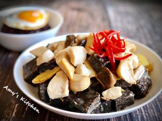 麻油米血杏鮑菇 (加雞丁)