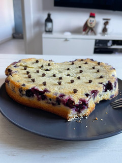 Una foto de Pastel corazón de arándanos sin gluten