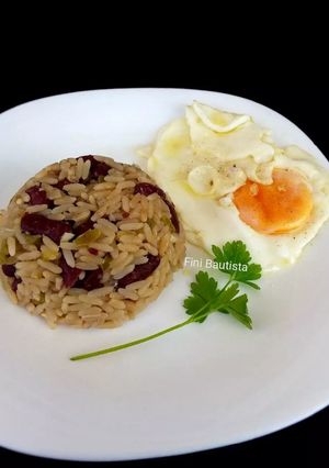Una foto de Arroz congrí cubano