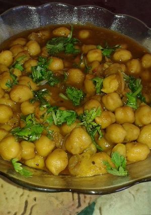 A picture of Punjabi chole.