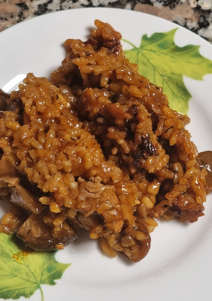 Una foto de Arroz meloso de solomillo al Pedro Ximenez