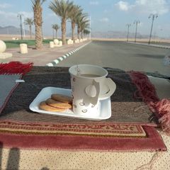 A picture of Tea on Wheels.
