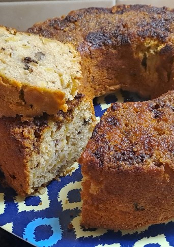 Una foto de Budín de manzanas, pasas y nueces sin manteca