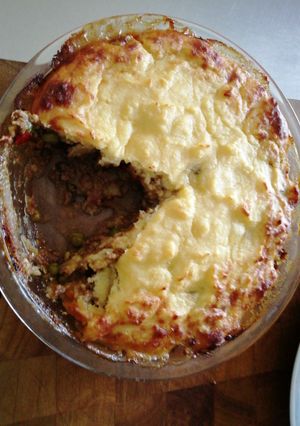 Una foto de Pastel de picadillo y papas