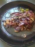 Merluza encebollada al horno