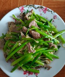 rau cần nước xào