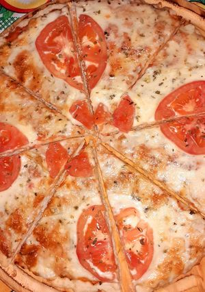Una foto de Pizza Napolitana