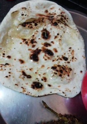 A picture of Naan.