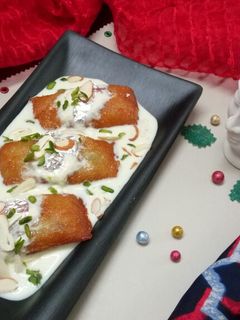 स्टफ्ड शाही टुकड़ा (Stuffed Shahi Tukda recipe in Hindi) रेसिपी मुख्य फोटो