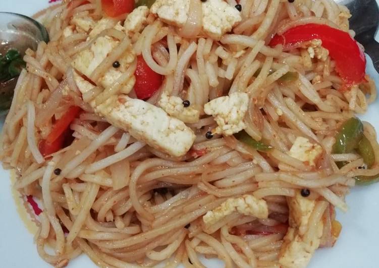 Easiest Way to Refreshing Tasty Chilli Garlic Chowmein