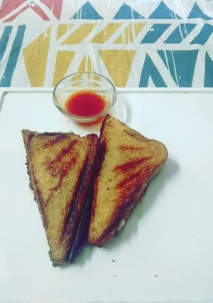 मलाई सैंडविच (malai sandwich recipe in Hindi) रेसिपी मुख्य फोटो