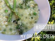 Una foto di risotto con menta