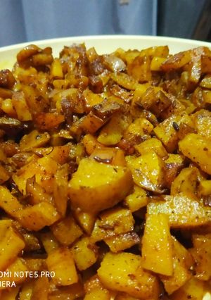 A picture of Dry masala aloo.