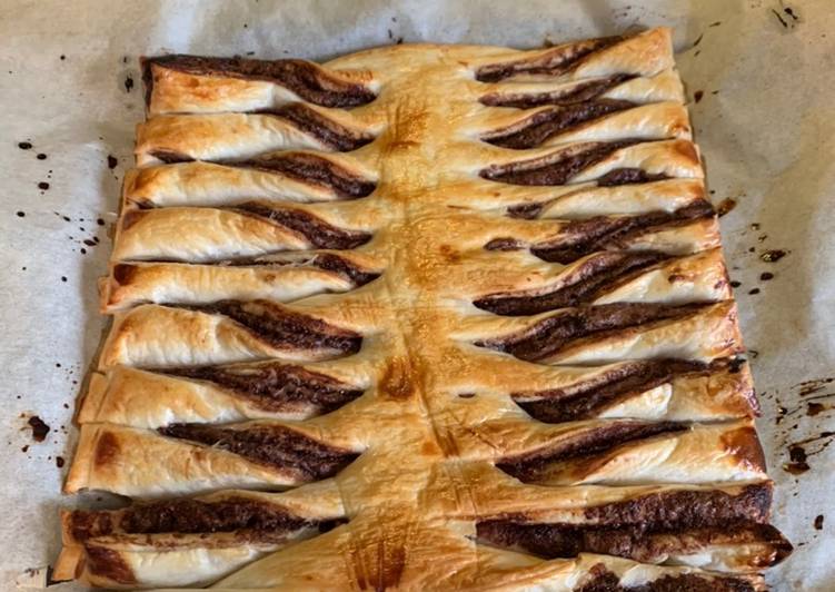 Recipe of Perfect Nutella puff pastry