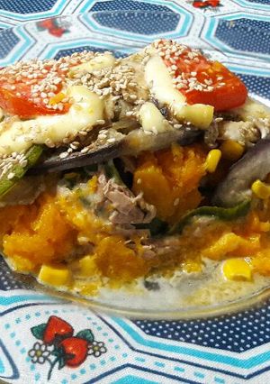 Una foto de Lasaña de vegetales y atún, más plan B para maridos y niños