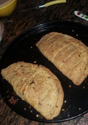 A picture of Garlic bread.