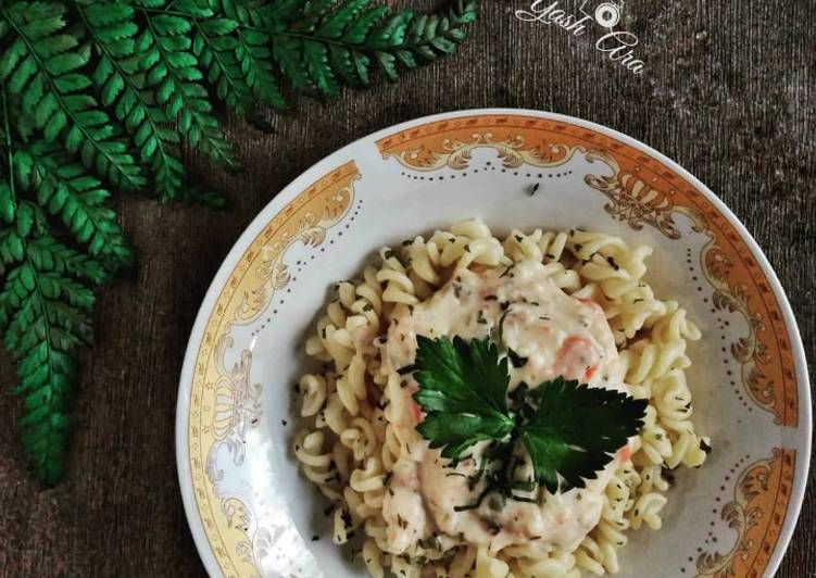 Fusilli dengan Saus Putih