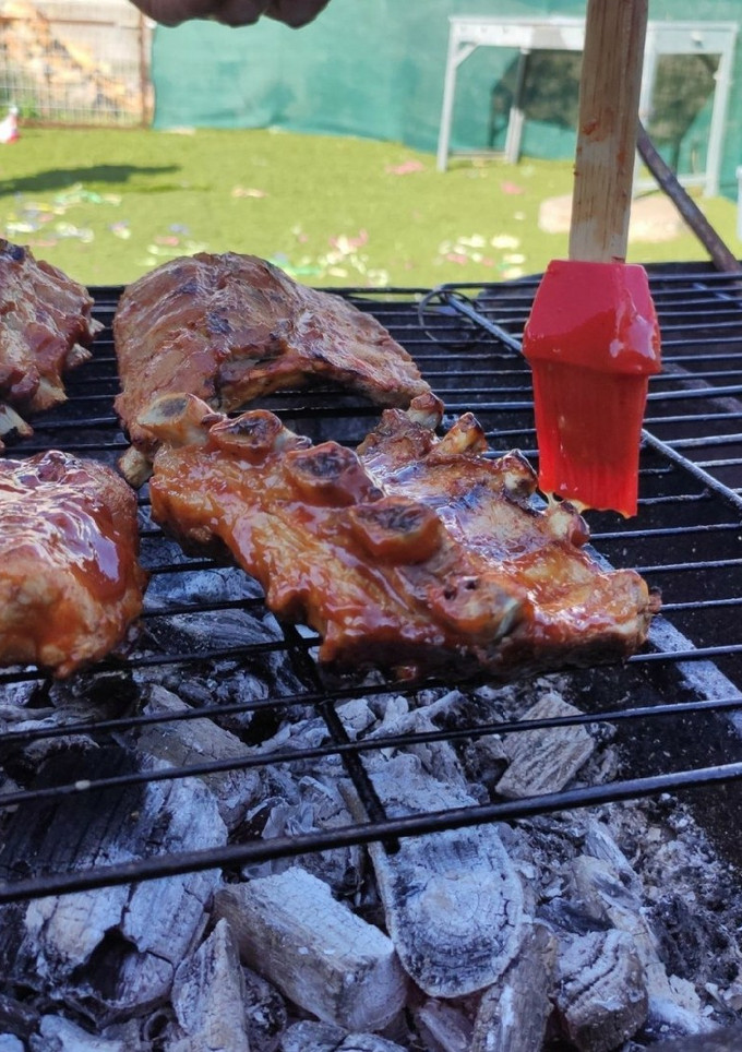 Φωτογραφία της συνταγής Barbeque χοιρινά ribs στα κάρβουνα 🤌🔥