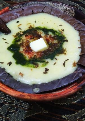 A picture of Dal Moradabadi.