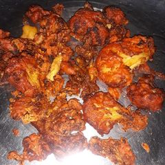 A picture of Cauliflower pakora.