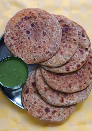 A picture of Sattu Stuffed Paratha.