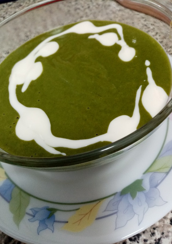 Una foto de Crema de espinacas
