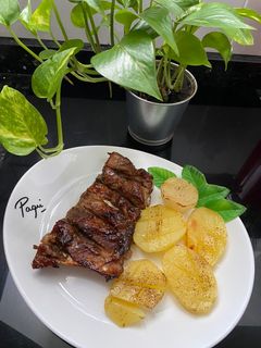 Una foto de Costillar al horno con su macerado 😋