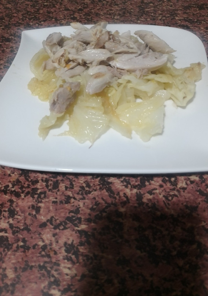 Una foto de Col salteada con ajo